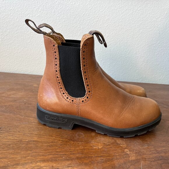 Blundstone Shoes - Blundstone Chelsea Boots